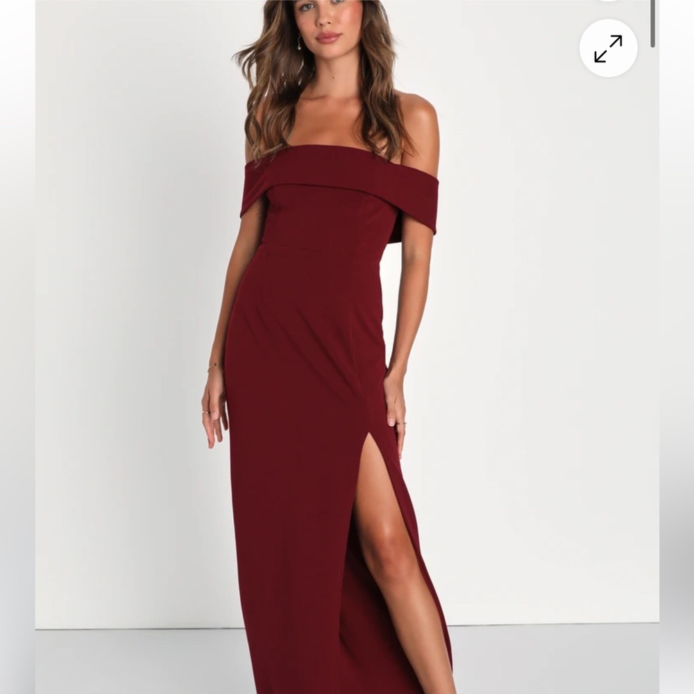 NWOT Lulus | Enchanting Romantic Burgundy Off-the-Shoulder Maxi Dress